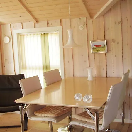 Nyaraló 5 Person In Rodby-by Traum